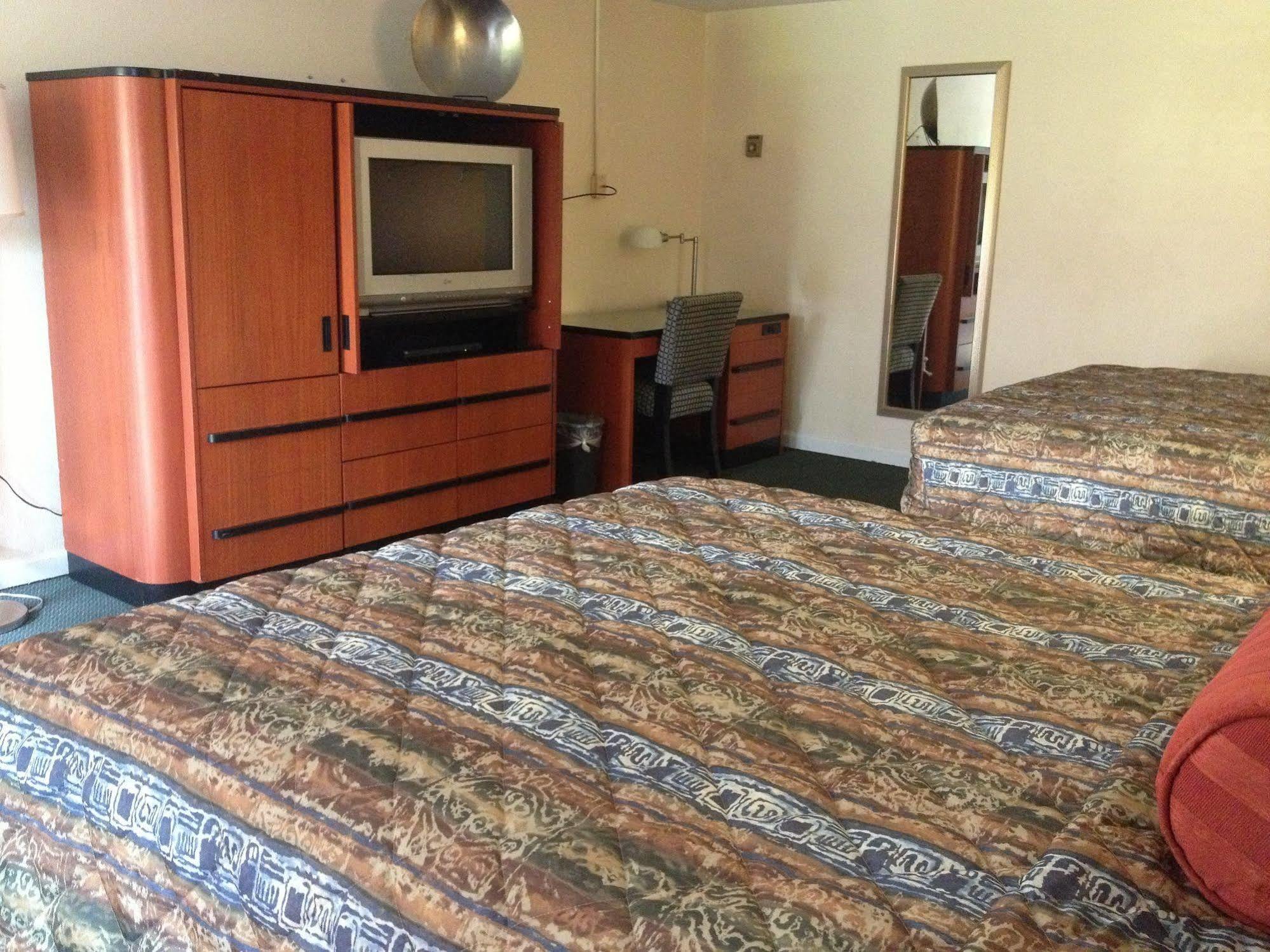 Sentinel Motel ウェストチェスター エクステリア 写真